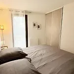 Apartment With Wifi Near Beach